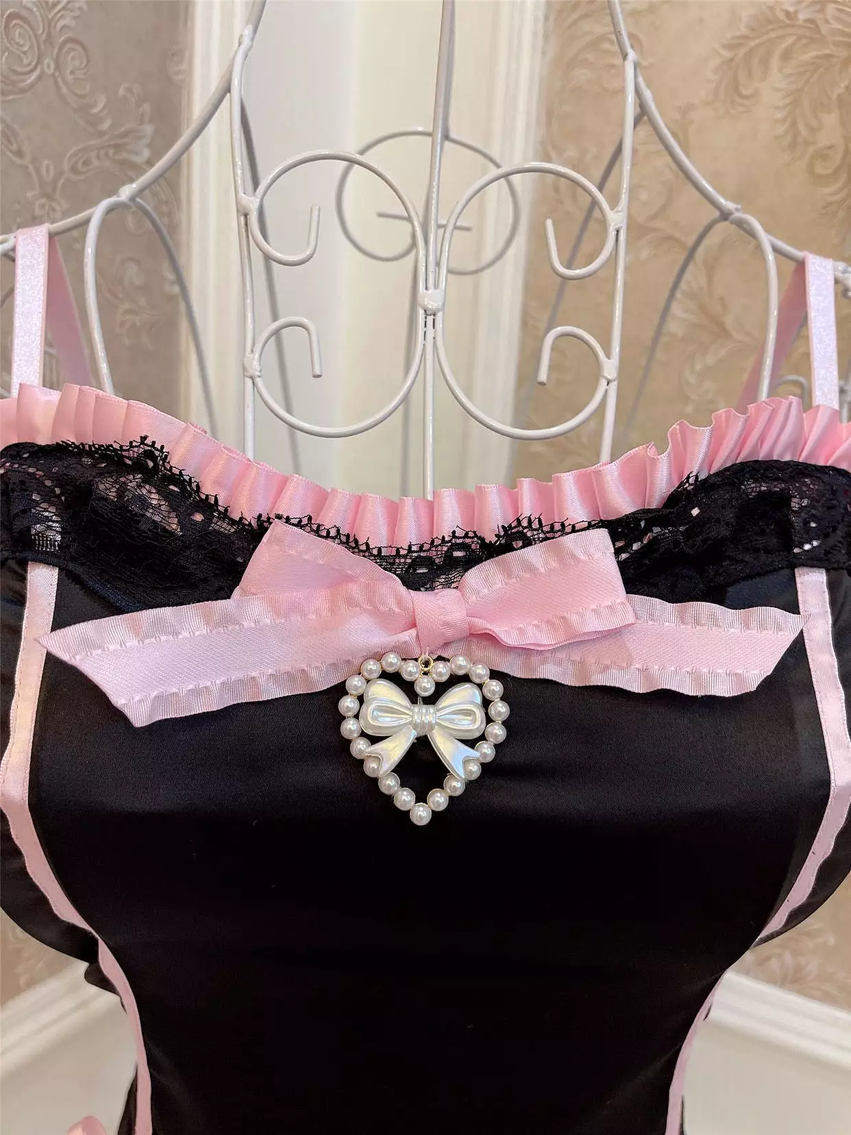 Black+pink halter top / tutu skirt