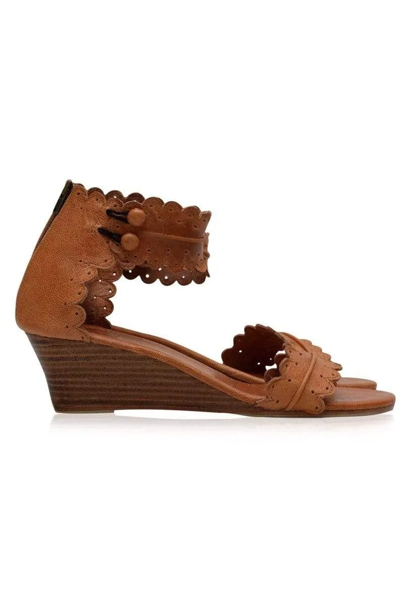 Magdalena Wedges in Vintage Brown